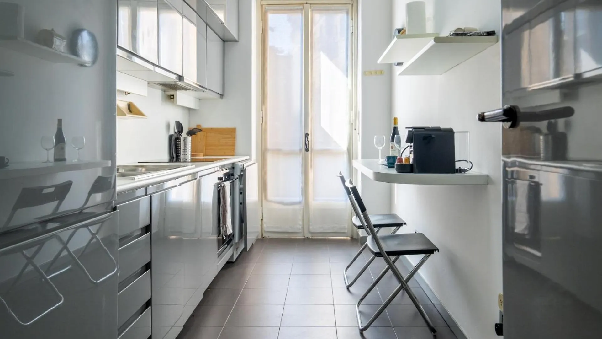Italianflat - Spacious 3 Bedroom With Balcony San Babila Area Μιλάνο Διαμέρισμα