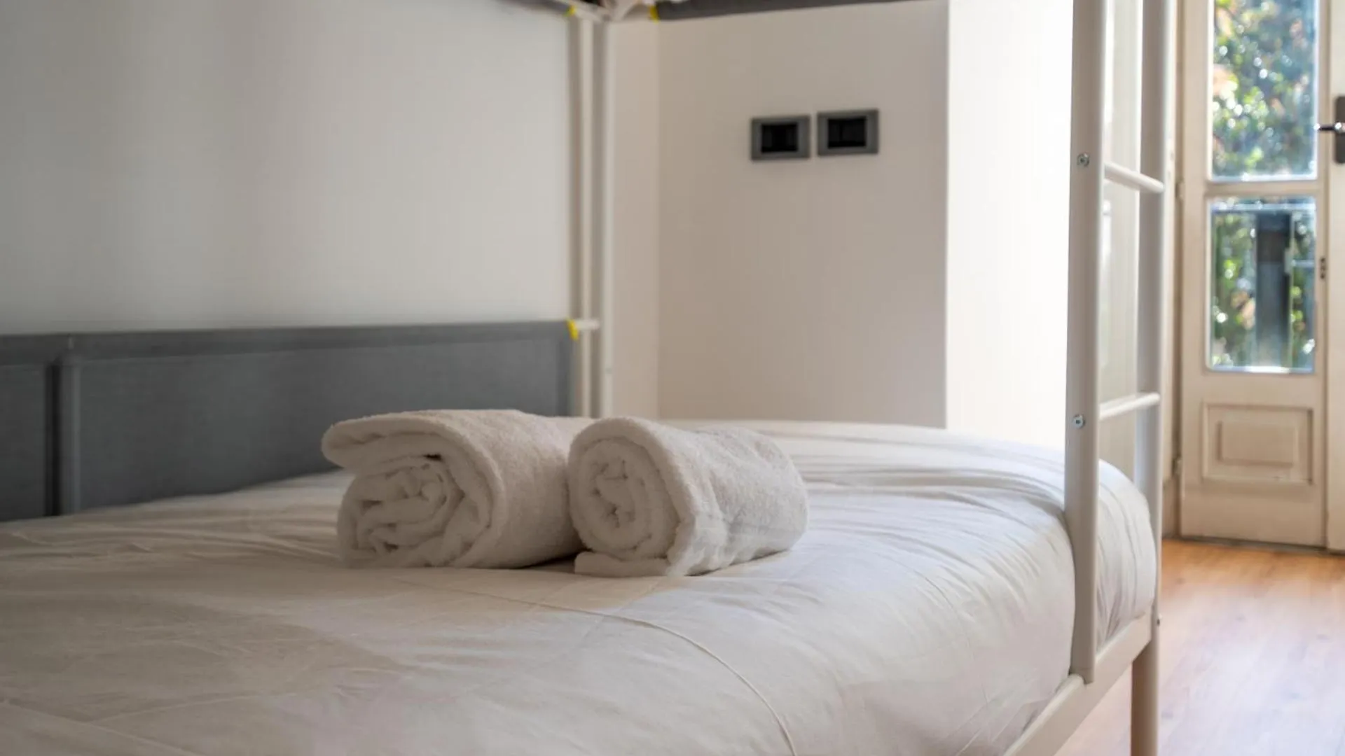 Italianflat - Spacious 3 Bedroom With Balcony San Babila Area Μιλάνο Διαμέρισμα