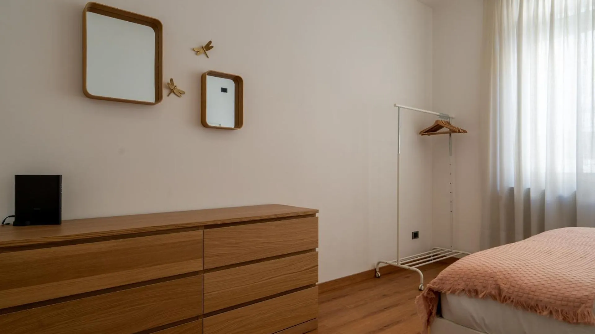 Διαμέρισμα Italianflat - Spacious 3 Bedroom With Balcony San Babila Area Μιλάνο