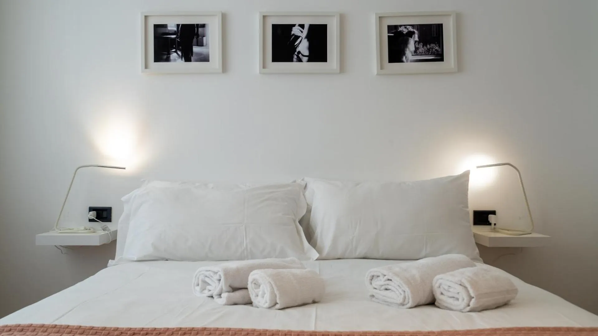 Διαμέρισμα Italianflat - Spacious 3 Bedroom With Balcony San Babila Area Μιλάνο